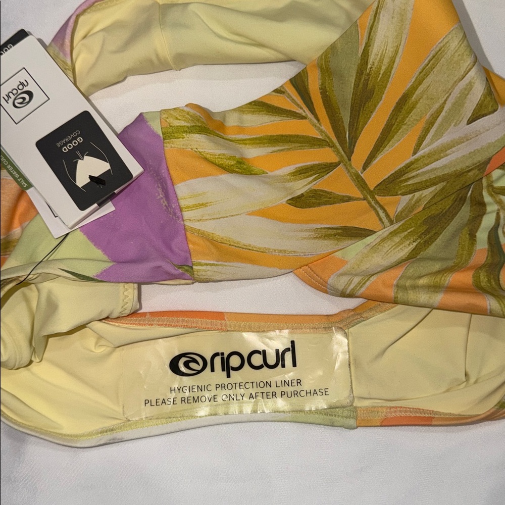 RIPCURL Montego Bay Bandeau Bikini Top & High Waist Bikini Bottom, SMALL - Picture 7 of 11